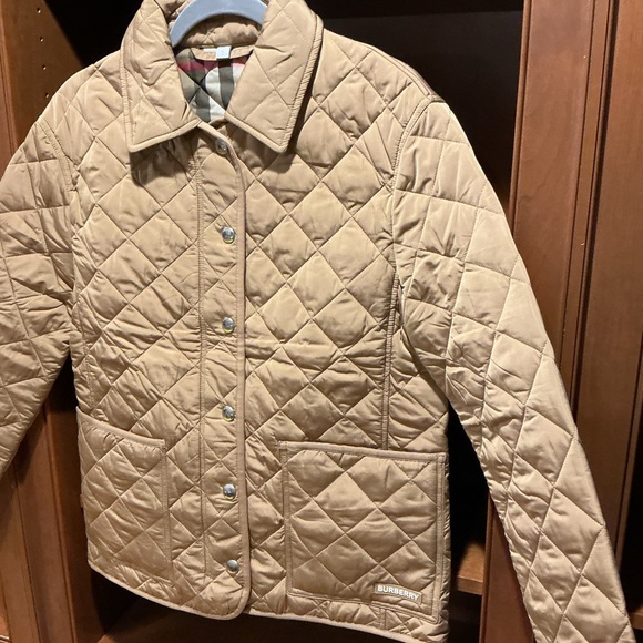 NWOT Burberry Women Quilted Jacket in Tan, Size S - Picture 6 of 12